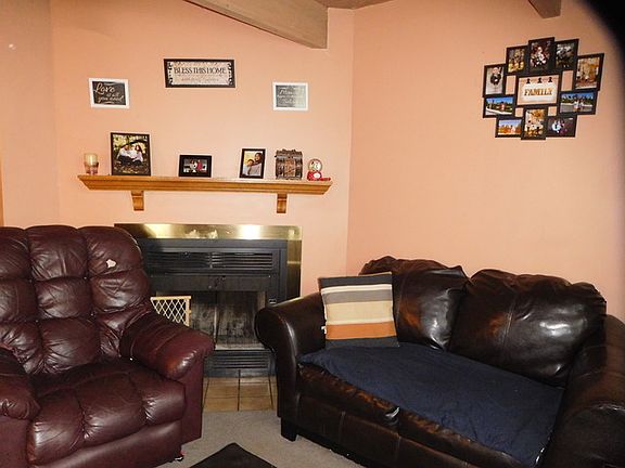 5th image of 457 Normandie Ln