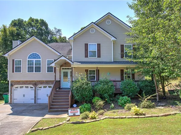73 Hopkins Farm Dr, Adairsville, GA 30103