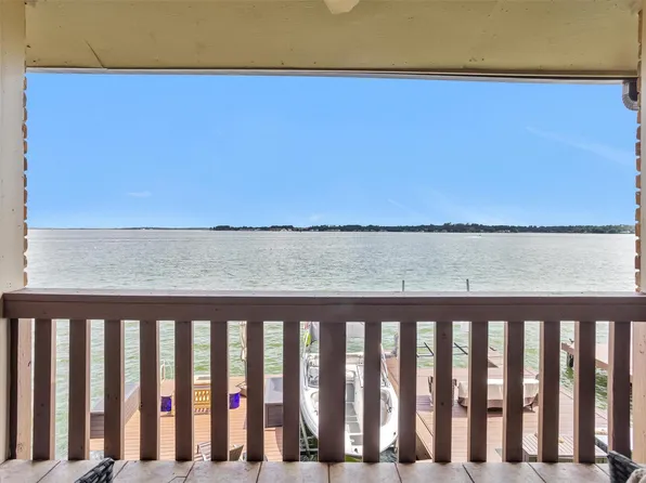 801 River Rd APT 104E, Montgomery, TX 77356