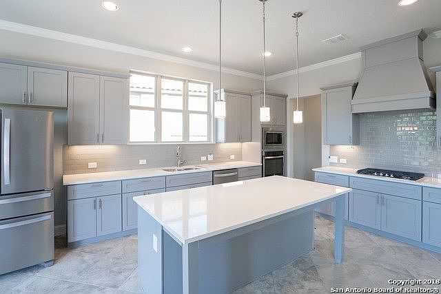 2nd image of 7206 Bella Bluff
