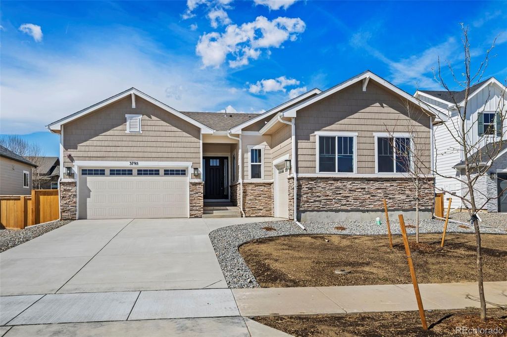 3795 Emerald Shore Circle
