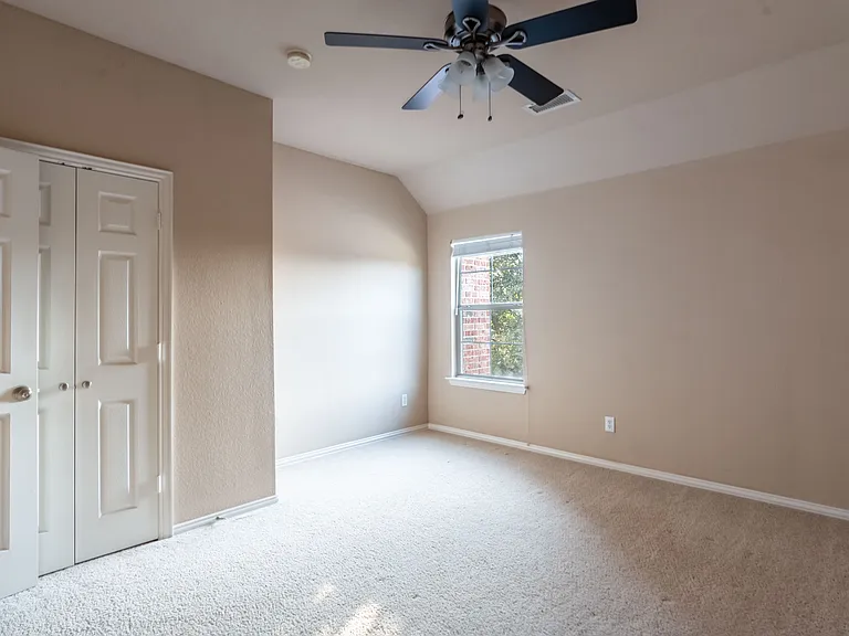 2505 Vista Oaks Dr — Photo 15