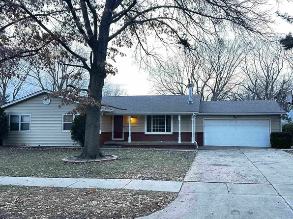 1131 S Royal Rd, Wichita, KS 67207