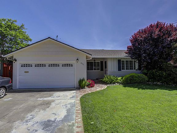 2nd image of 822 Corlista Dr