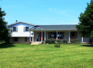 181 N Bickett Rd, Xenia, OH 45385