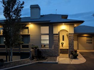 893 Highland View Loop, Redmond, OR 97756