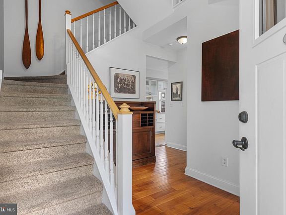 2nd image of 131 Dartmouth Ave