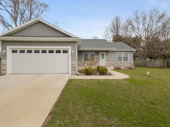 10755 Dunn Rd, Osceola, IN 46561