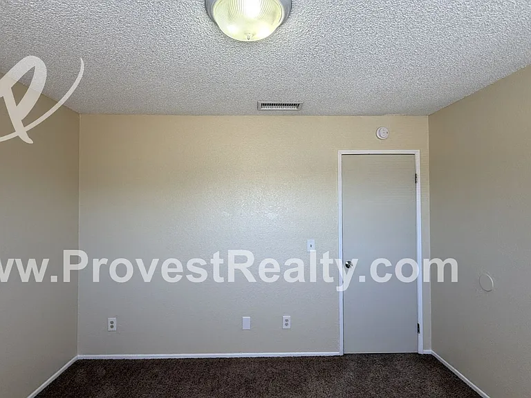 Sioux Rd 22526- / AVT 2 LLC — Photo 16