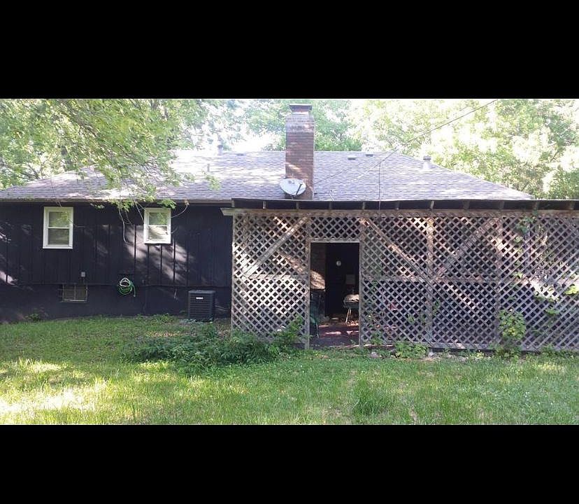 2nd image of 8317 E 104th St