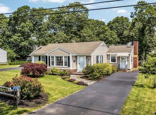 40 English St, East Falmouth, MA 02536