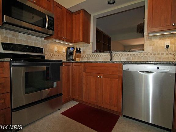 3rd image of 5320 Dunleigh Dr
