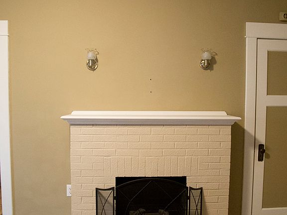 4th image of 1643 Hearthstone Dr