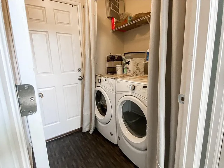 15202 E Batavia Pl — Photo 2