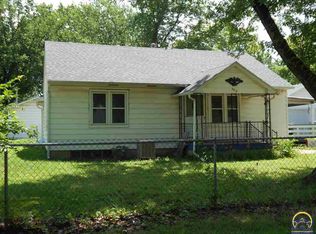 2412 SE Pennsylvania Ave, Topeka, KS 66605