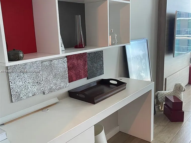 1100 S Miami Ave #2105 — Photo 8