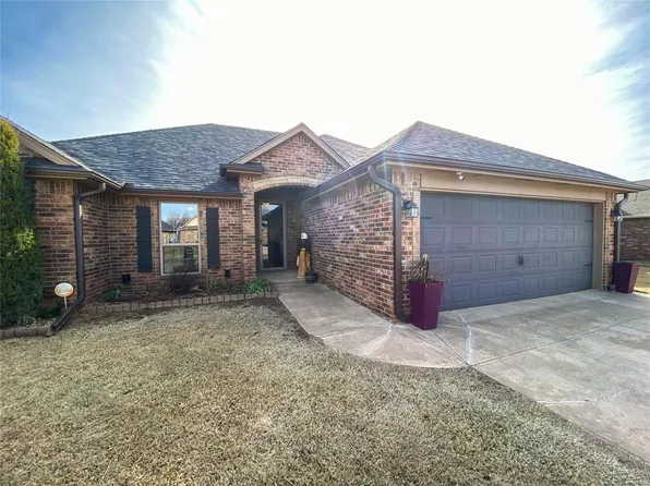 4732 Grand Ave, Noble, OK 73068