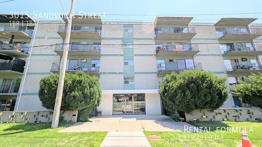 1st image of 3015 Sandwich St