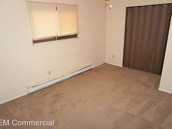 5th image of 1017 Howe Ave APT 2