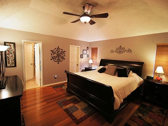 5th image of 4528 Parkridge Cir