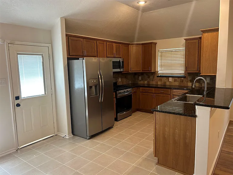 5523 Autumn Ash Ln — Photo 7