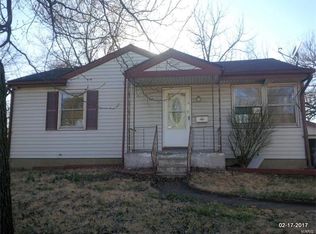 9326 Latrobe Ct, Saint Louis, MO 63114