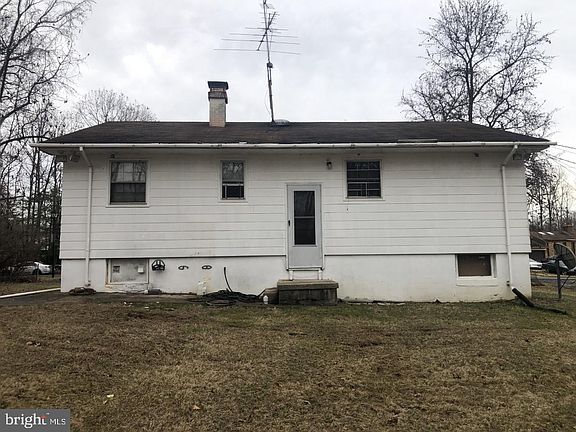 2nd image of 5730 Lincoln Ave
