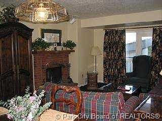 2nd image of 1445 Lowell Ave #211