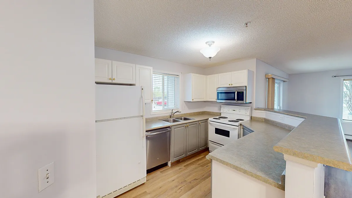Building Photo - 4000 Somervale Ct SW #119