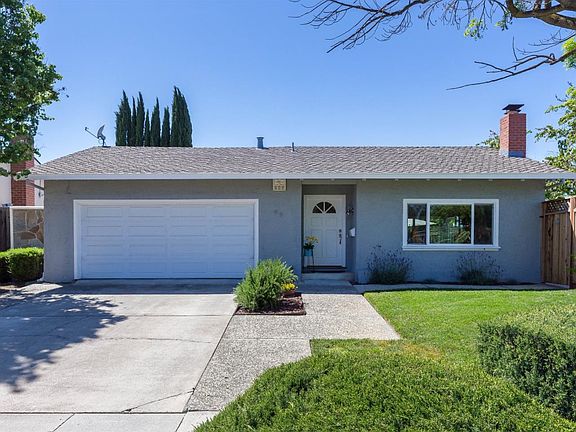 3rd image of 99 Del Prado Dr