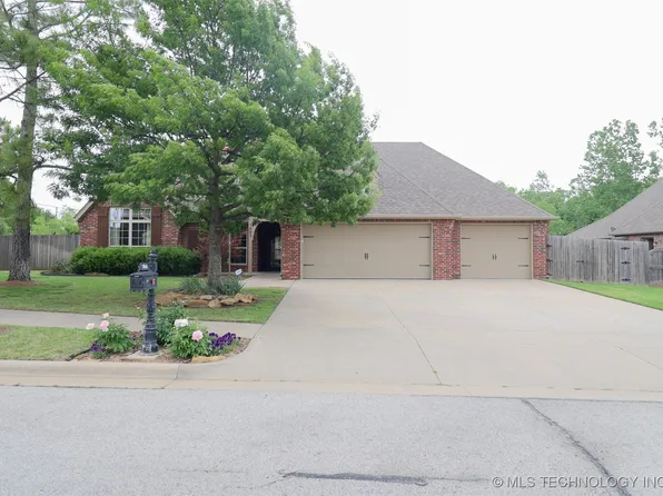 3605 S 15th St, Broken Arrow, OK 74011