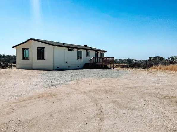 5566 Amos Ln, Burson, CA 95225