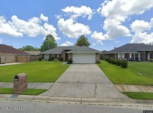 13571 Huntington Cir, Gulfport, MS 39503