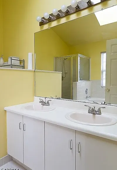 12 Diaz Ct #12 — Photo 16