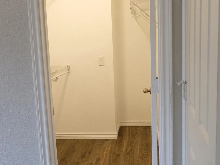 2720 Arabian Ave — Photo 17