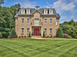 2204 Stonerose Cir, Raleigh, NC 27606