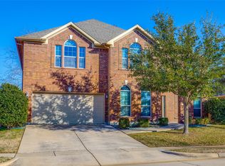 6207 Weaver Dr, Arlington, TX 76001