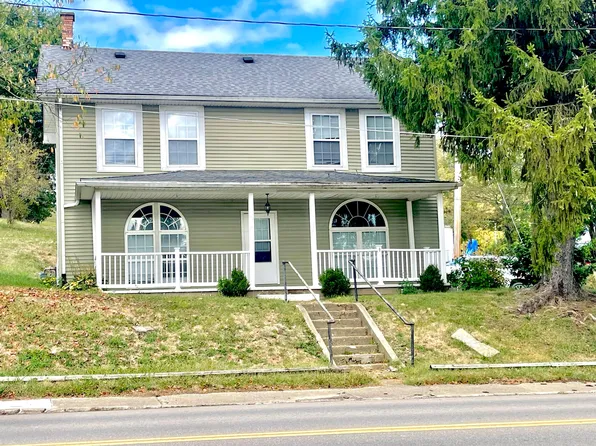 217 E Main St, Junction City, OH 43748