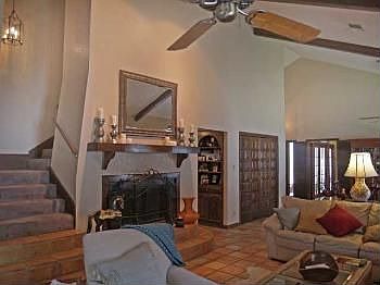 5th image of 102 Acapulco Dr