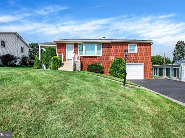 1394 Ford Ave, Harrisburg, PA 17109