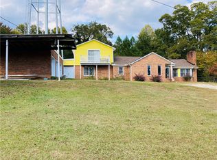 175 E Main St, Salem, SC 29676