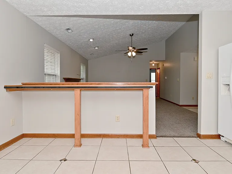 7837 Almond Dr — Photo 7