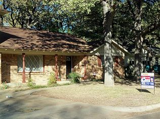 7305 Normandy Rd, Fort Worth, TX 76112