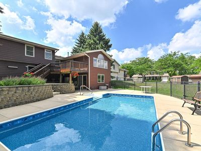 1950 East Hickory DRIVE, Oak Creek, WI, 53154