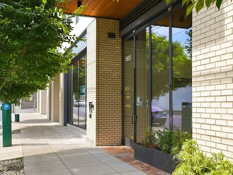 The Fitz — Photo 26