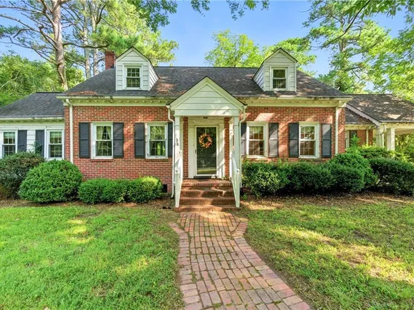 106 Edgewood Ave, Suffolk, VA 23434