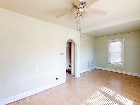 3rd image of 3814 N Sayre Ave