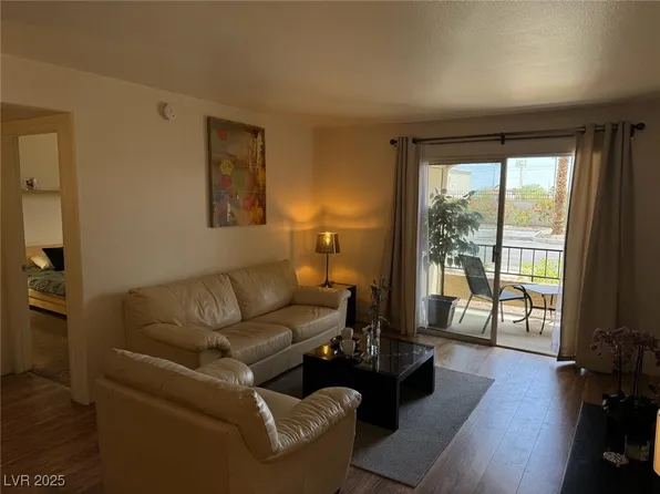 7885 W Flamingo Rd Unit 1002, Las Vegas, NV 89147