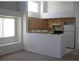 4th image of 2436 Sterling Heights Dr