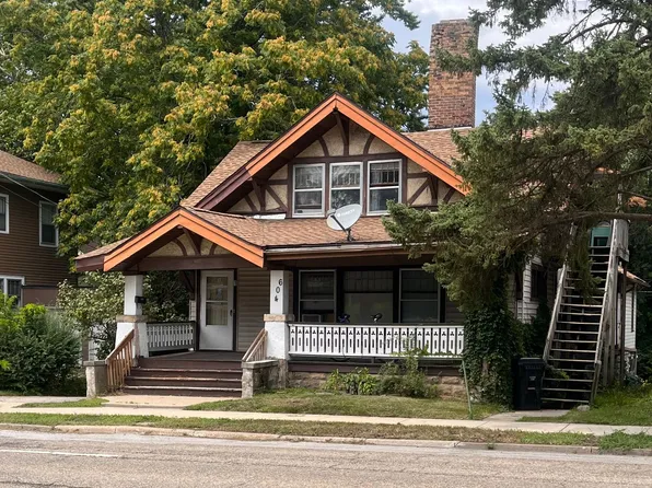 604 E Emerson, 604 E Emerson St #3, Bloomington, IL 61701